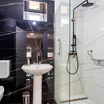 2 Bedroom Awesome In Barban Nyaraló